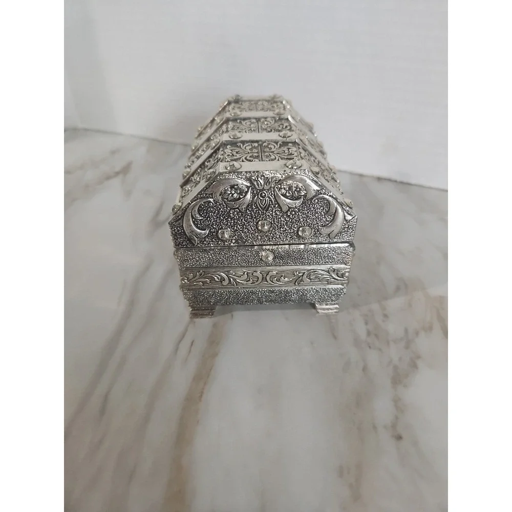 Vintage Silver Tone Treasure Chest Music Box Trinket Box Velvet Lined Japan Read
